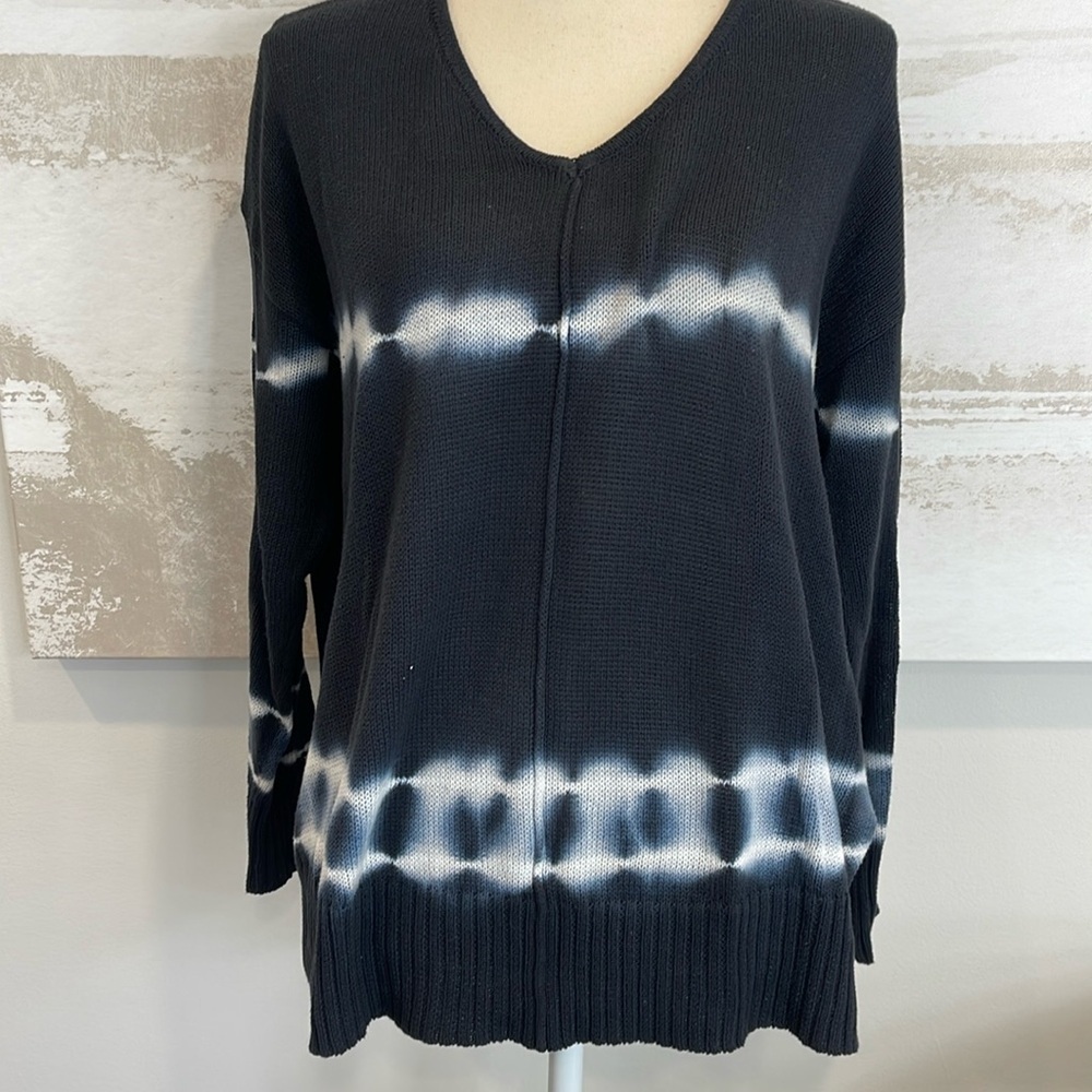 Tye-Dye Elan light weight sweater
